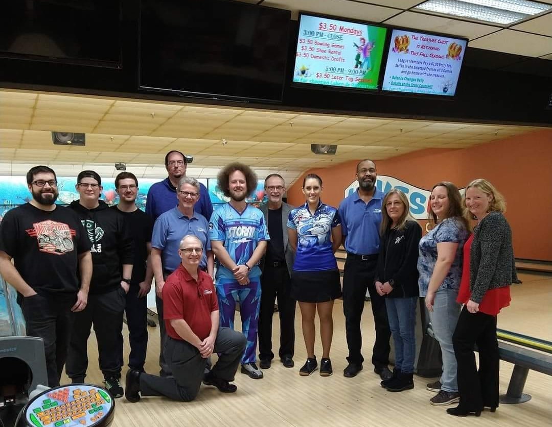 Storm Staffers with Lakeside Recreation Owner and staff